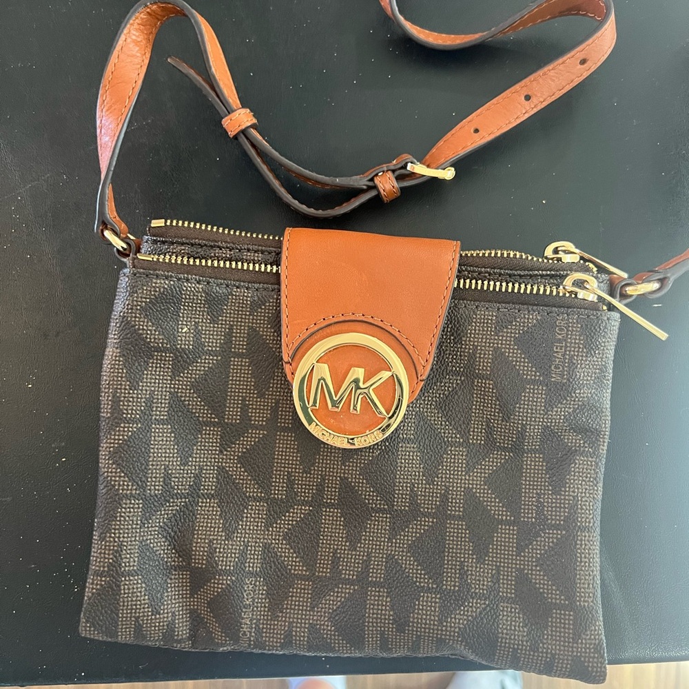 Michael Kors crossbody bag